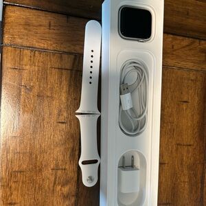 Apple Watch Series 5 44mm with extra accessories
